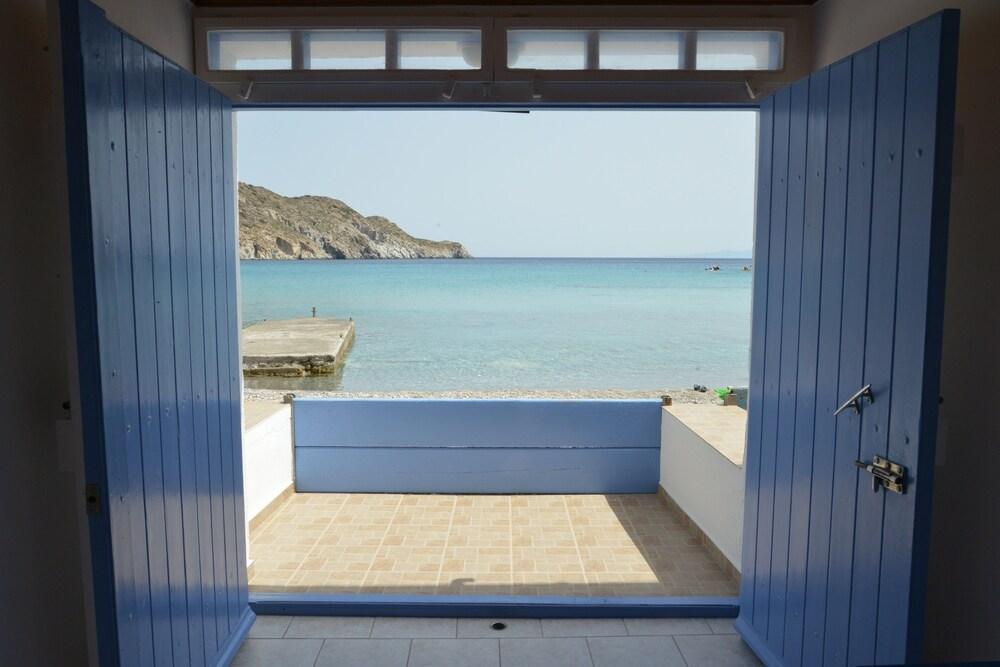 Plaka Erginas Boat House公寓 外观 照片