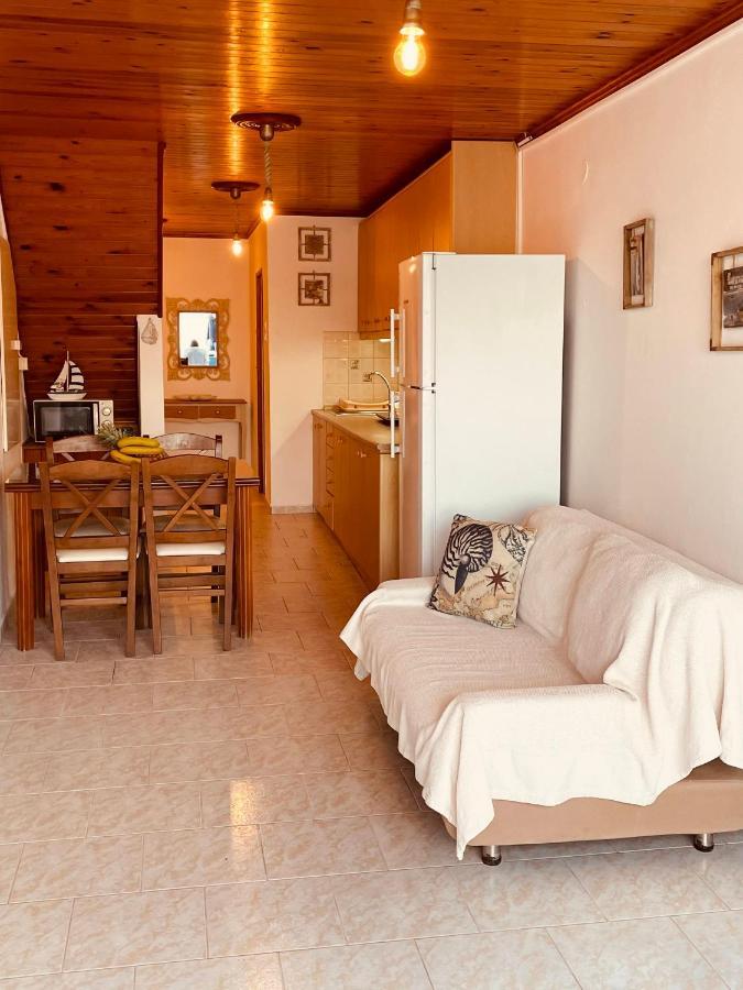 Plaka Erginas Boat House公寓 外观 照片